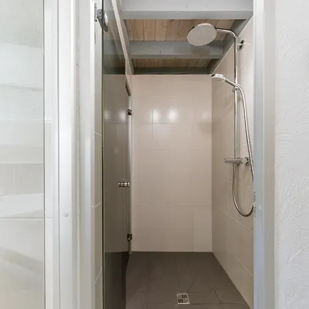 Vakantiehuis Kranich 244 *